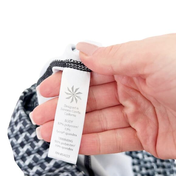 Athleta Vivid Velocity Shorts Workout Biker Sz S - Picture 5 of 7